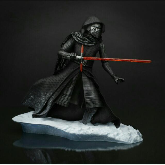 kylo ren starkiller base black series