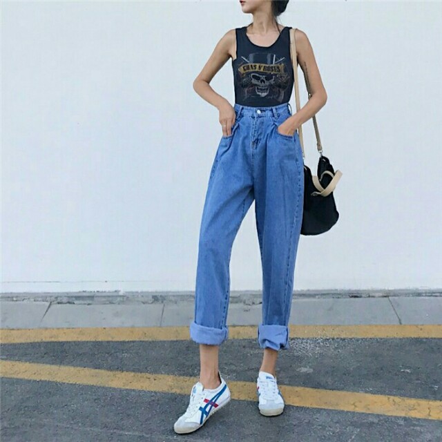 high waisted loose denim jeans