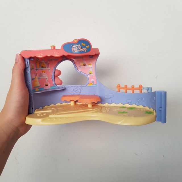 Littlest Pet Shop Pet Bakery Set (PP4), Hobbies & Toys, Toys & Games