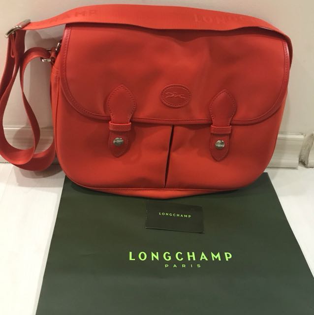 longchamp neo messenger bag