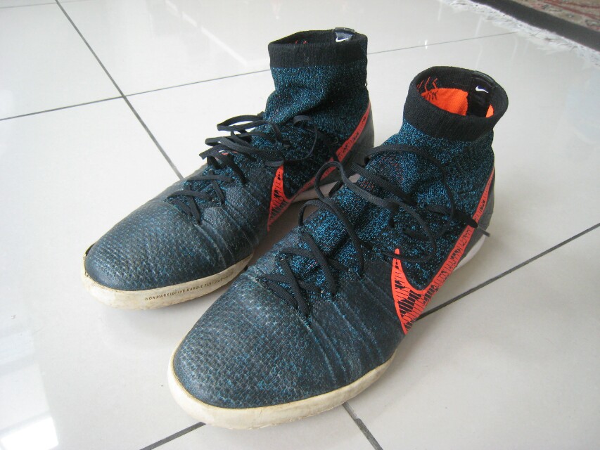 nike elastico superfly indoor