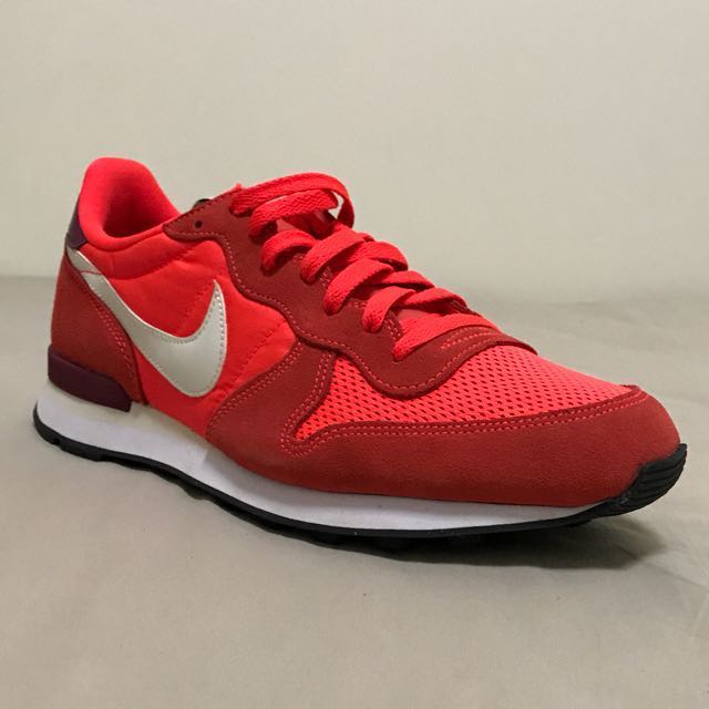 nike internationalist 10