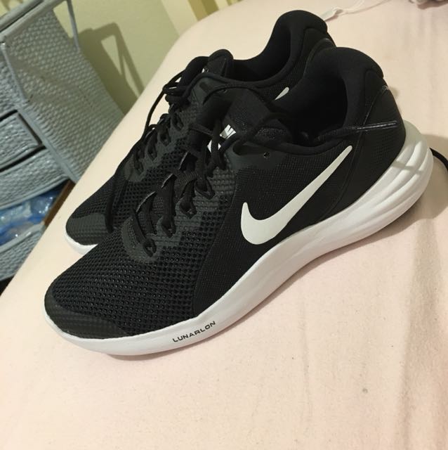 nike lunarlon shoes