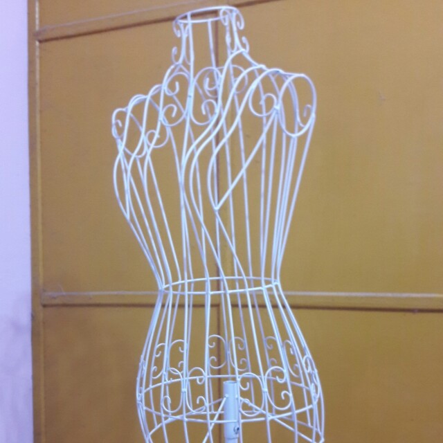 Patung Baju Pakaian, Everything Else, Others on Carousell