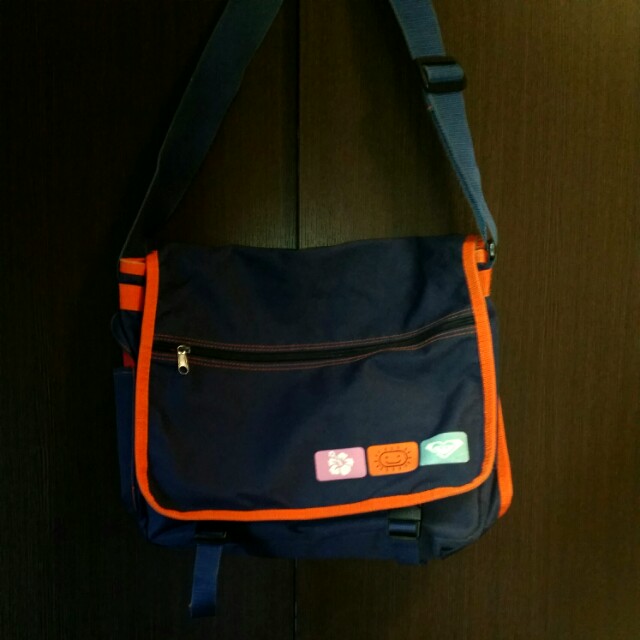 roxy sling bag