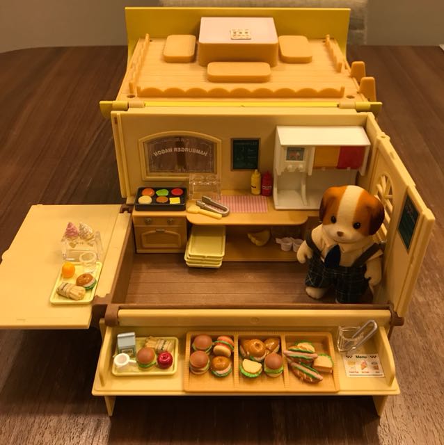 Sylvanian families hotsell hamburger wagon