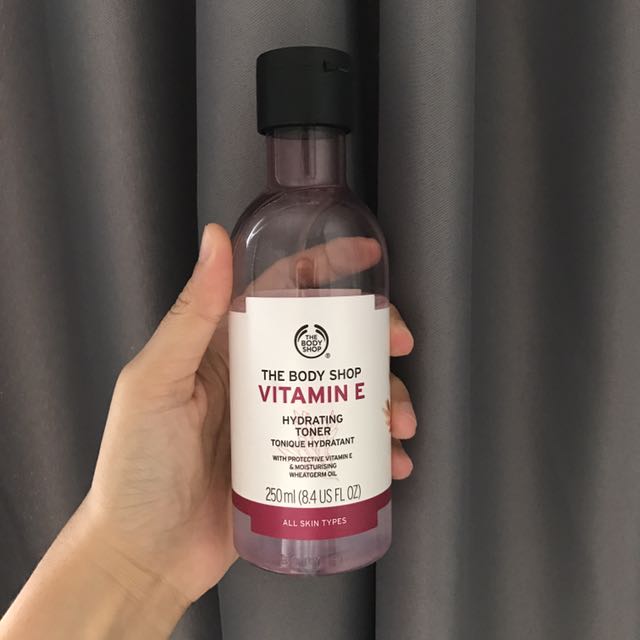 The Body Shop Vitamin E Hydrating Toner Health Beauty