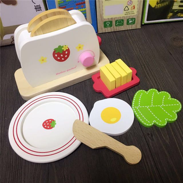 wooden toaster toy