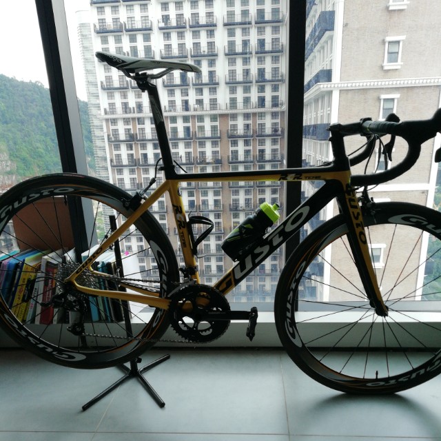 gusto road bike