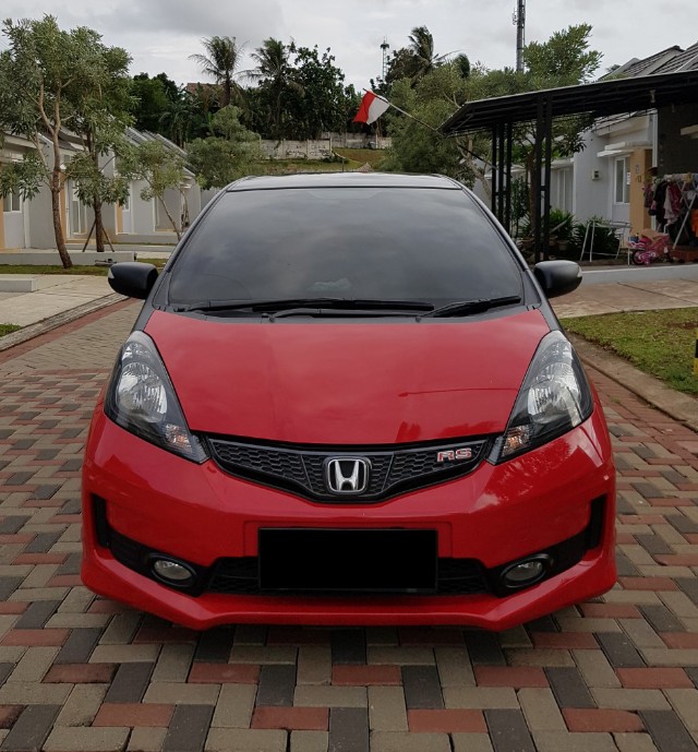 Download Gambar  Mobil Honda  Jazz  Merah RIchi Mobil