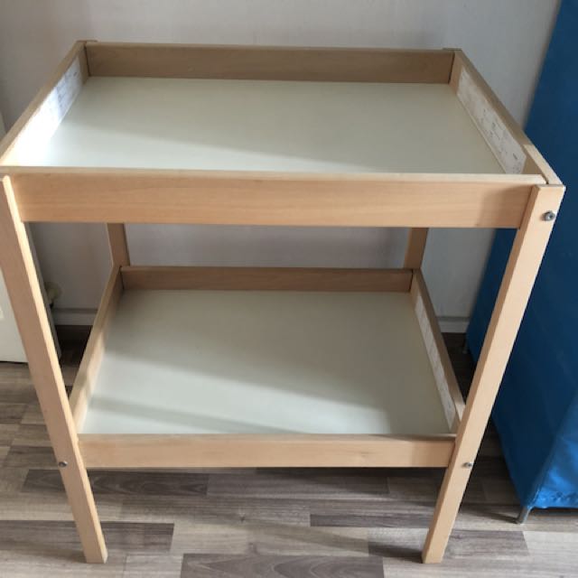 sniglar change table
