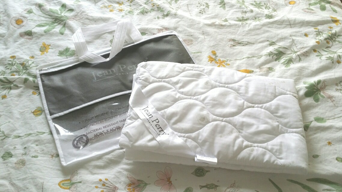 jean perry pillow protector