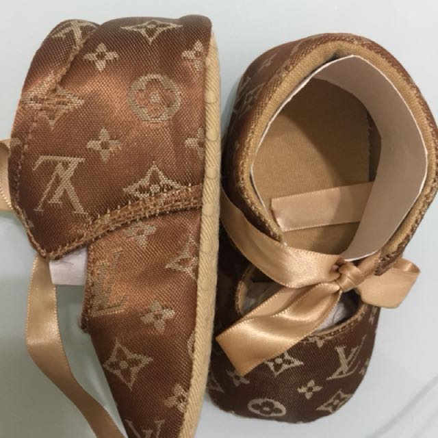 Shop Louis Vuitton Baby Girl Shoes (GI035D, GI034D) by Lot*Lot