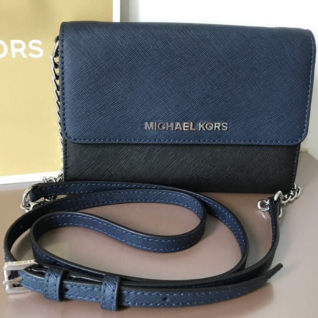 michael kors jet set travel satchel