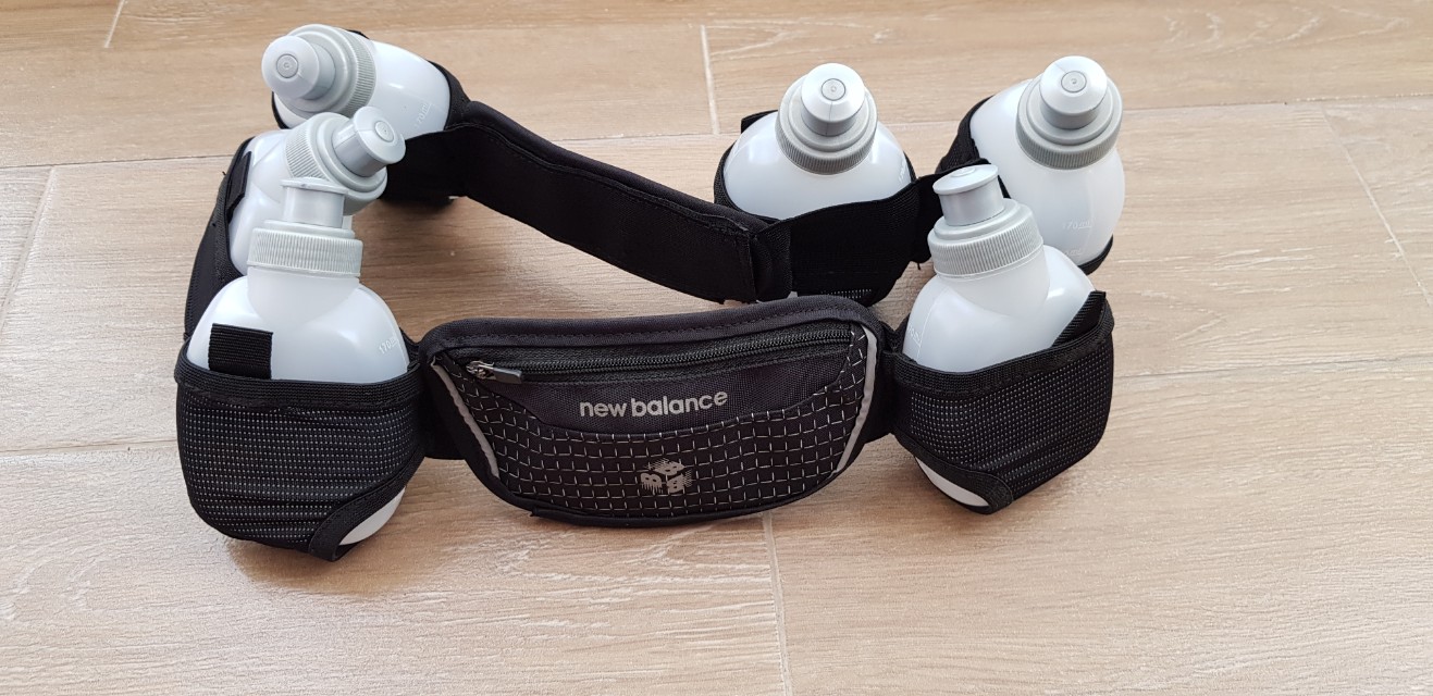new balance running water bottle