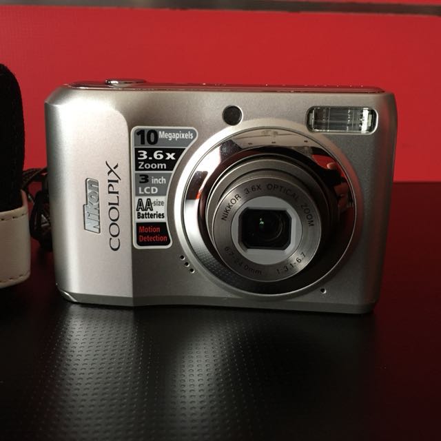 Nikon Coolpix L20 digital camera, Photography, Cameras on Carousell
