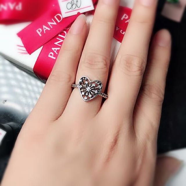 Pandora Heart Of Winter Ring Women S Fashion Jewelry Rings On