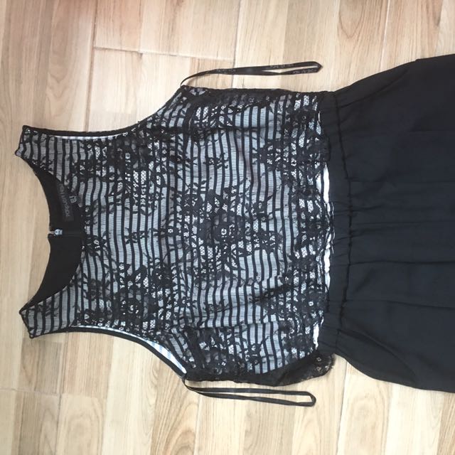 forever new black lace jumpsuit