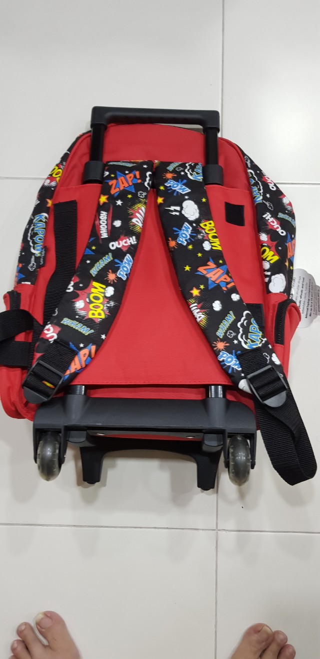 smuggles bag with rollers