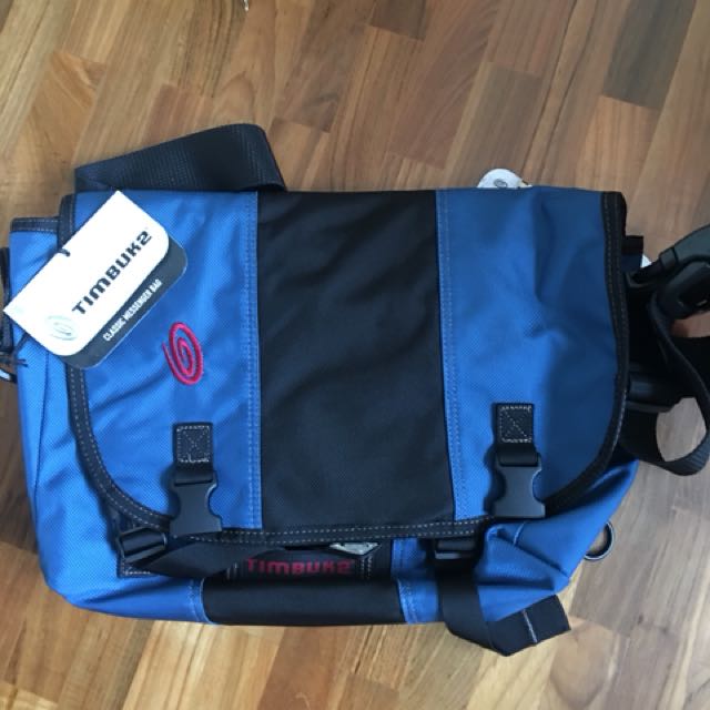 Timbuk2 Messenger Bag, Men's Fashion, Bags, Sling Bags on Carousell