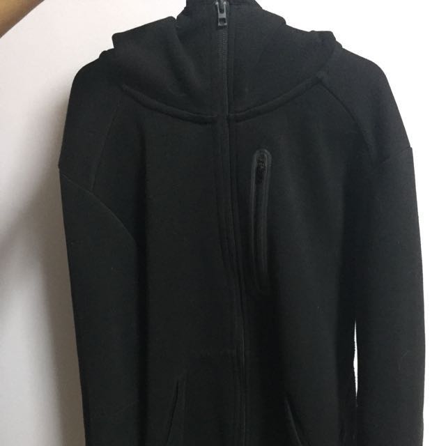 Uniqlo Jacket, Men's Fashion, Tops & Sets, Hoodies on Carousell