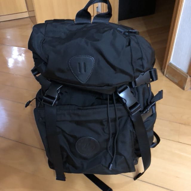 Agnes b Sport b backpack, 男裝, 袋, 背包 - Carousell