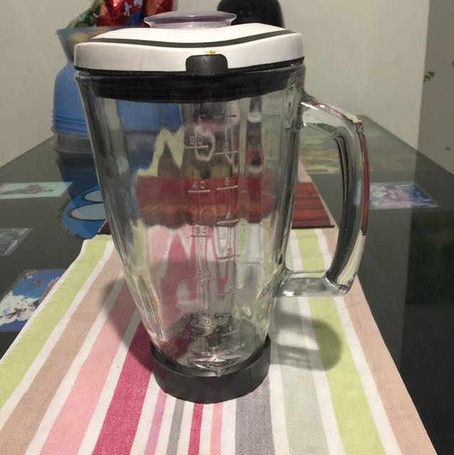 Braun glass jug (Blender), TV & Home Appliances, Kitchen Appliances
