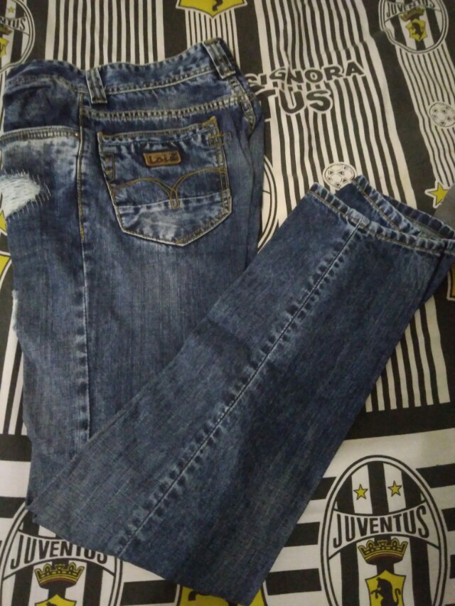 Celana Lois Original Fesyen Pria Pakaian Di Carousell
