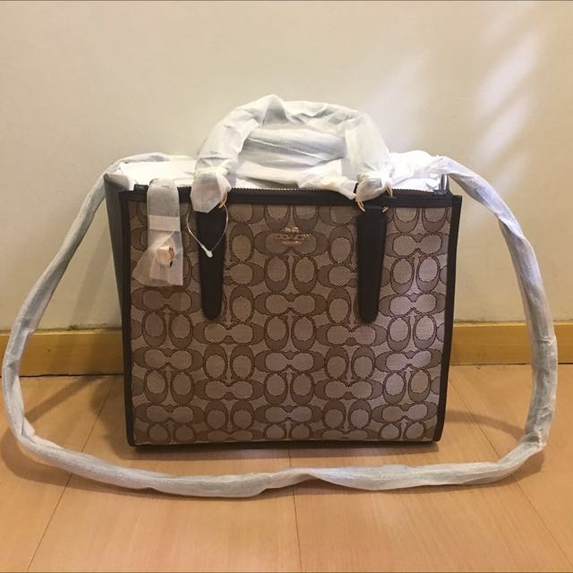 coach square bag