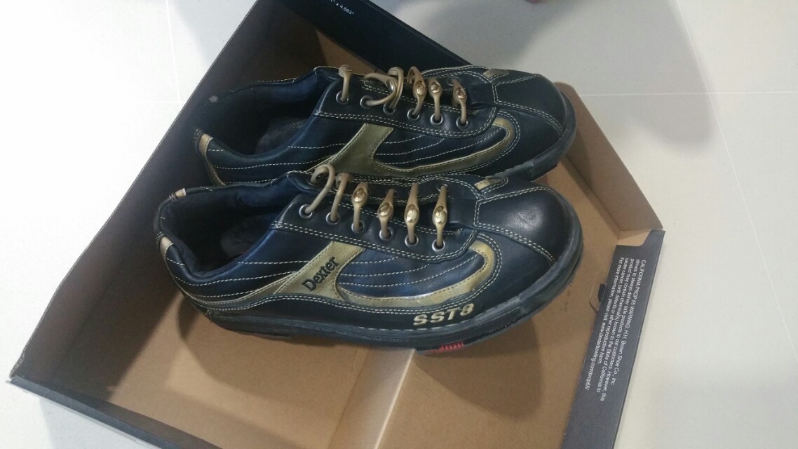 Gold dexter bowling sales shoes