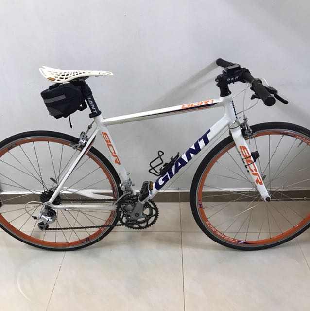 road bike giant scr