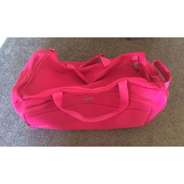 united airlines carry on bolsagage size