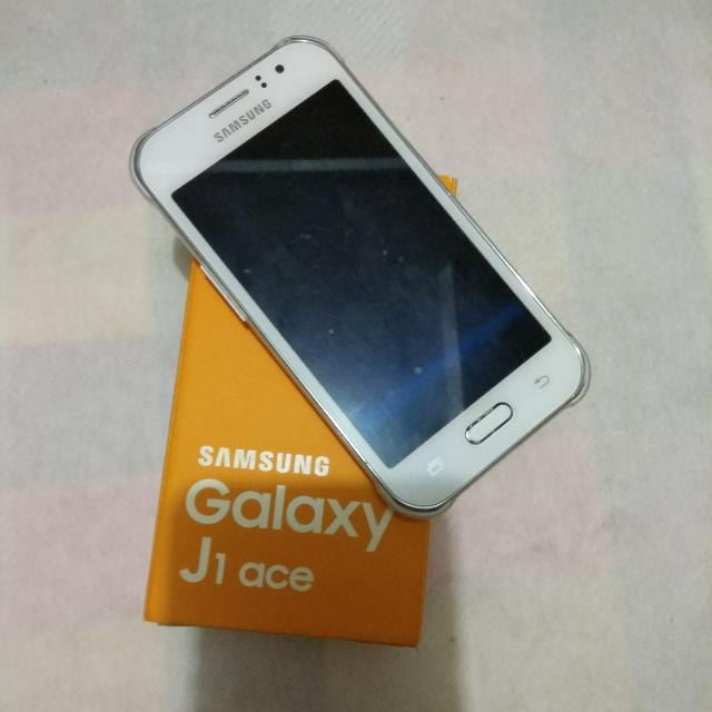 Samsung Galaxy J1 Ace Second Telepon Seluler Tablet Di Carousell