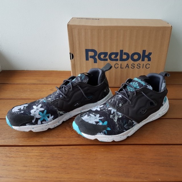 Trendy Reebok High Cut Sneakers - Good 