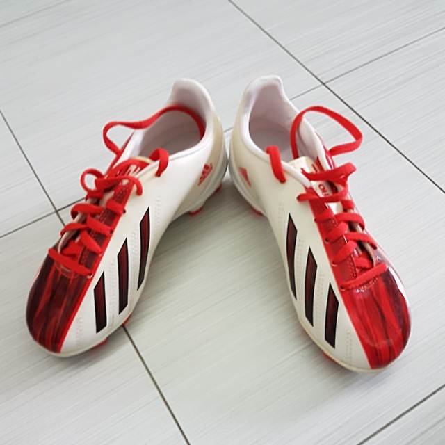 messi boots size 2
