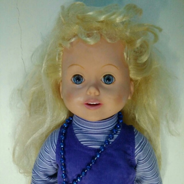 Amazing ally hot sale doll creepy