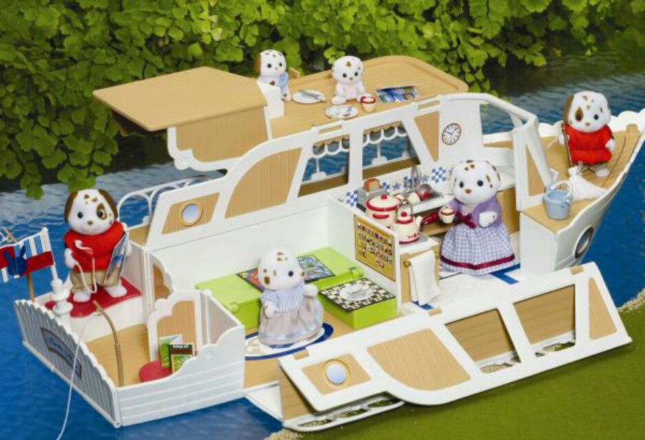 sylvanian families yacht