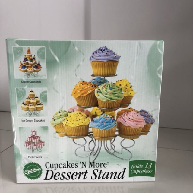 Cupcake Stand, TV & Home Appliances, Kitchen Appliances, Hand & Stand