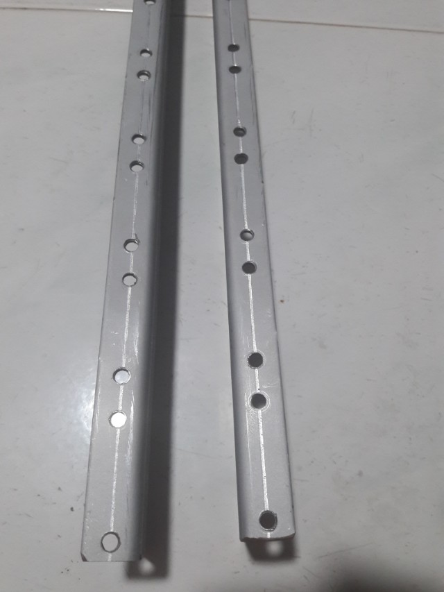 Flightcase brackets - 2pcs (Category: Music Accessories) located in Singapore. Submitted by rolling_gd_time (Listing ID 146949461, Image 2). Description: Flightcase brackets. 31.5 inch length - 2pieces. Front mounting all threaded. Material metal. No spacer - wood. $70 fix..