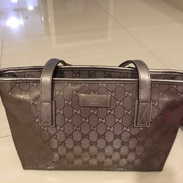 gucci imprime tote