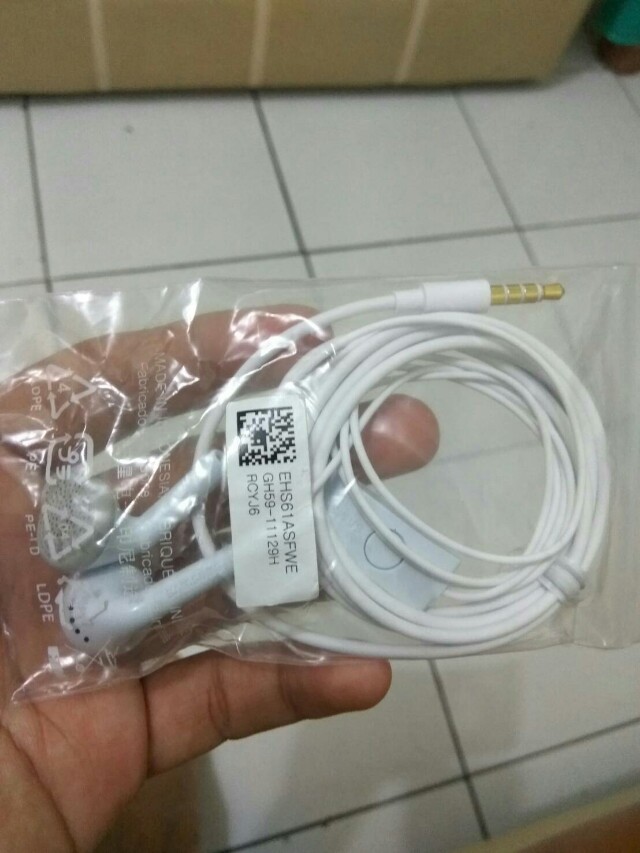 Headset Samsung Original Telepon Seluler Tablet Aksesoris