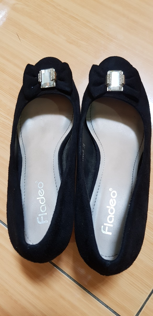 High Heels Fladeo Warna Hitam Fesyen Wanita Sepatu Di Carousell