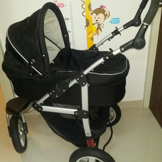 jogging stroller with bassinet