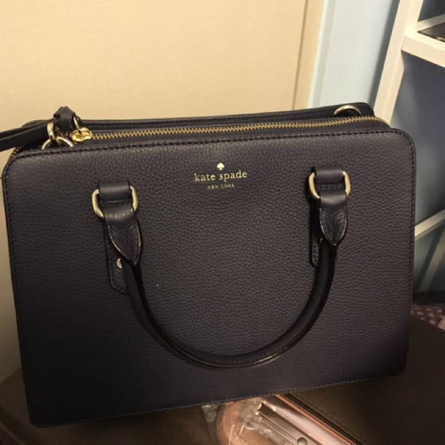 Kate Spade Sling Bag Navy Price Fixed Women S Fashion Bags Wallets On Carousell