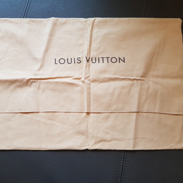 Louis vuitton neverfull dust sale bag