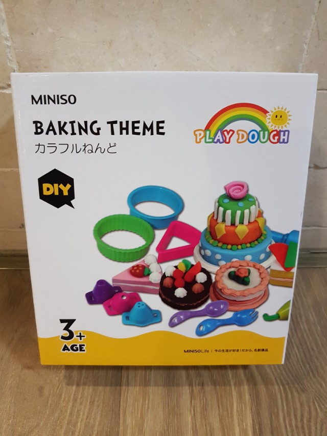 Miniso store play dough