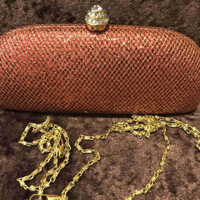 Red and gold clutch purse store
