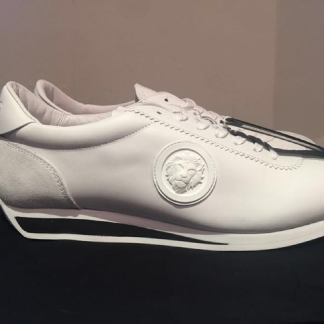 Versace shoe price on sale