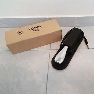 Yamaha FC4 sustain pedal for music keyboard