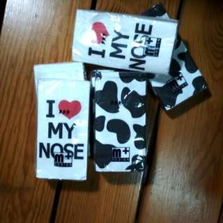 Party tissue packs